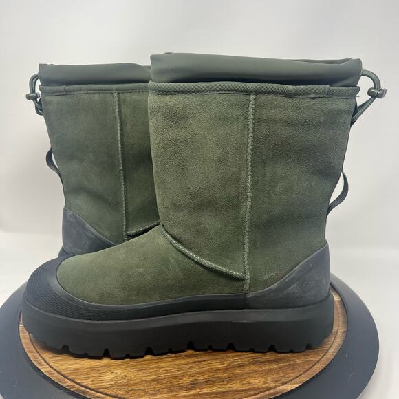 NEW UGG Boots Men’s 11 Classic Short Weather Hybrid Suede Forest Green/Black - Picture 5 of 7